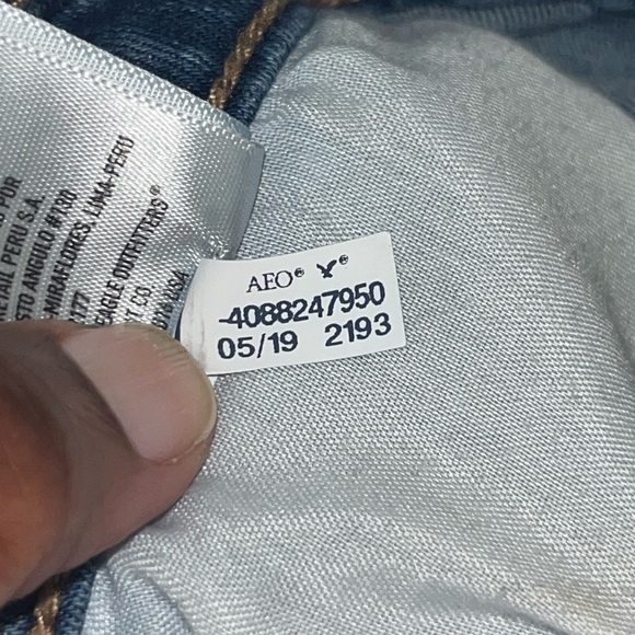 AE Women’s 360 Next Level Stretch Super Hi-Rise Distressed Jegging - Blue - 6 - Picture 7 of 7